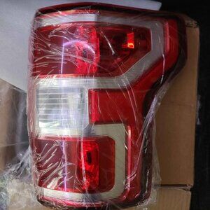 Tail Light Assembly Compatible With 2020 2019 2018 F150 Rear Right Tail light